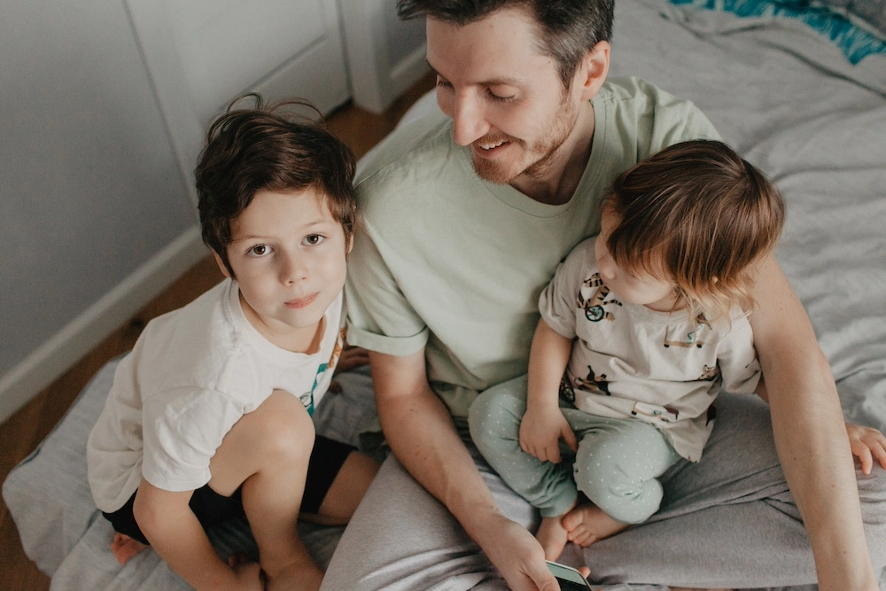 padre separato con figli 